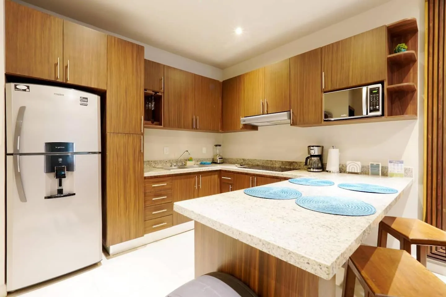 Condo Coto8 10Min To Beach, Gym, Pool,Wifi 200Mb Playa del Carmen Mexico