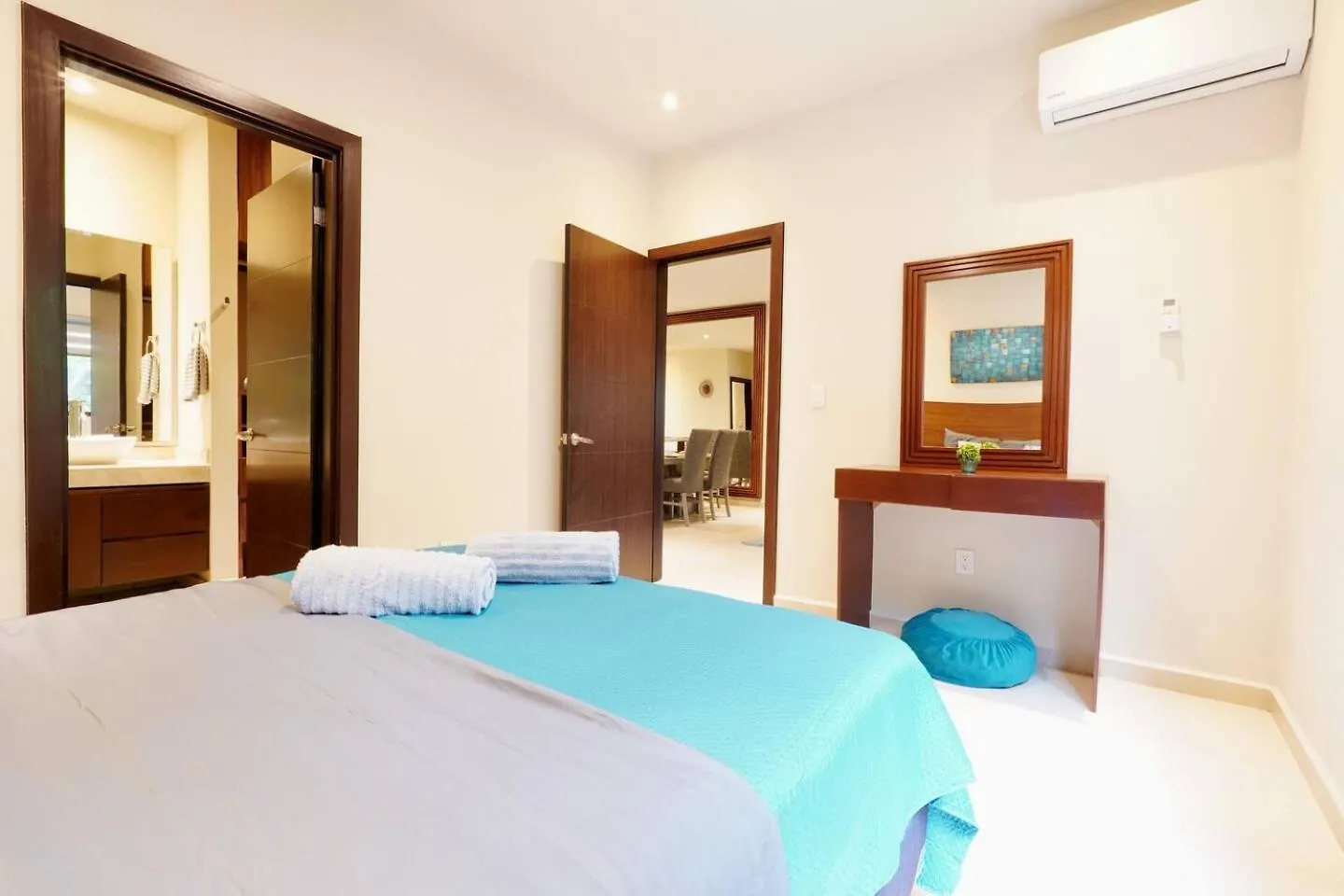 Condo Coto8 10Min To Beach, Gym, Pool,Wifi 200Mb Playa del Carmen Holiday home