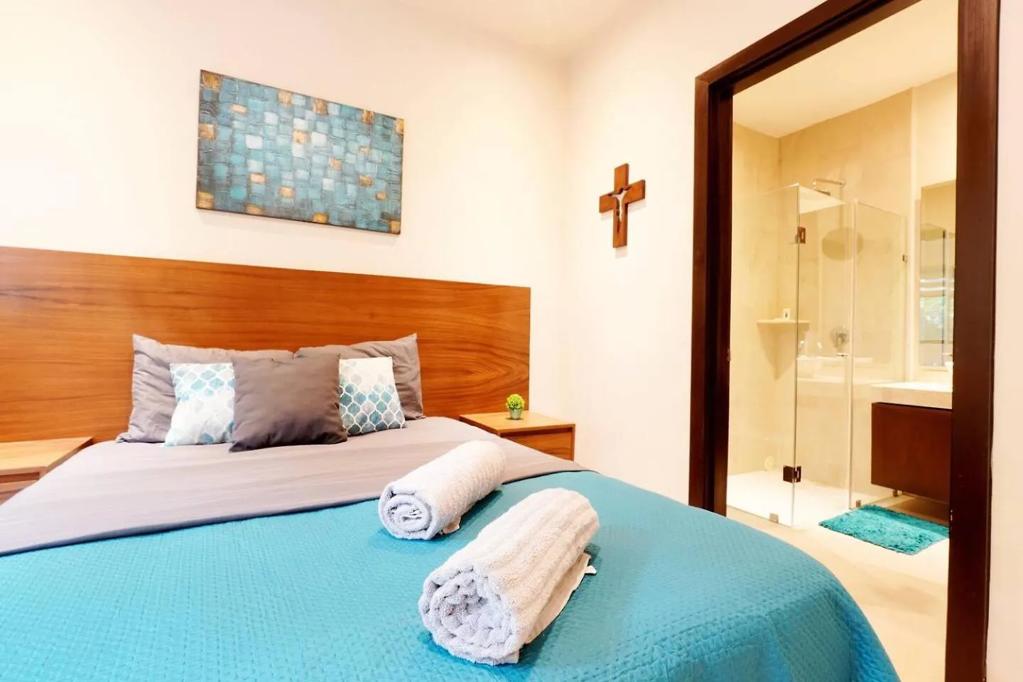 Condo Coto8 10Min To Beach, Gym, Pool,Wifi 200Mb Playa del Carmen Holiday home