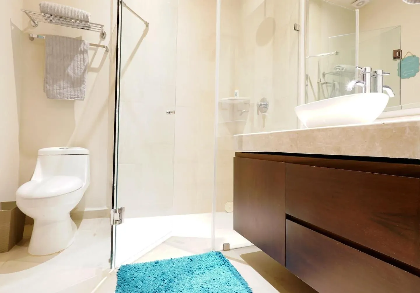 Condo Coto8 10Min To Beach, Gym, Pool,Wifi 200Mb Playa del Carmen Mexico